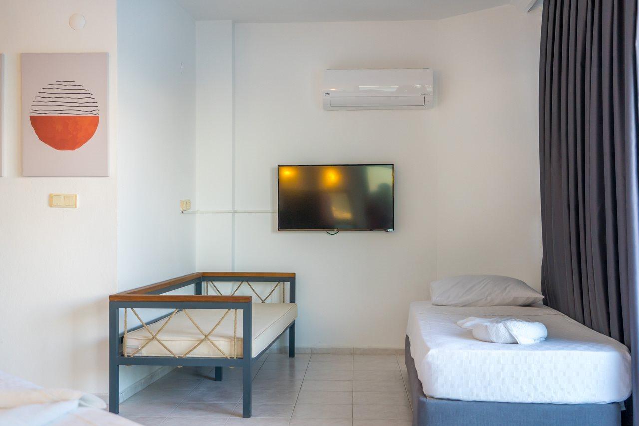 Yuvam Hotel Мармарис Екстериор снимка