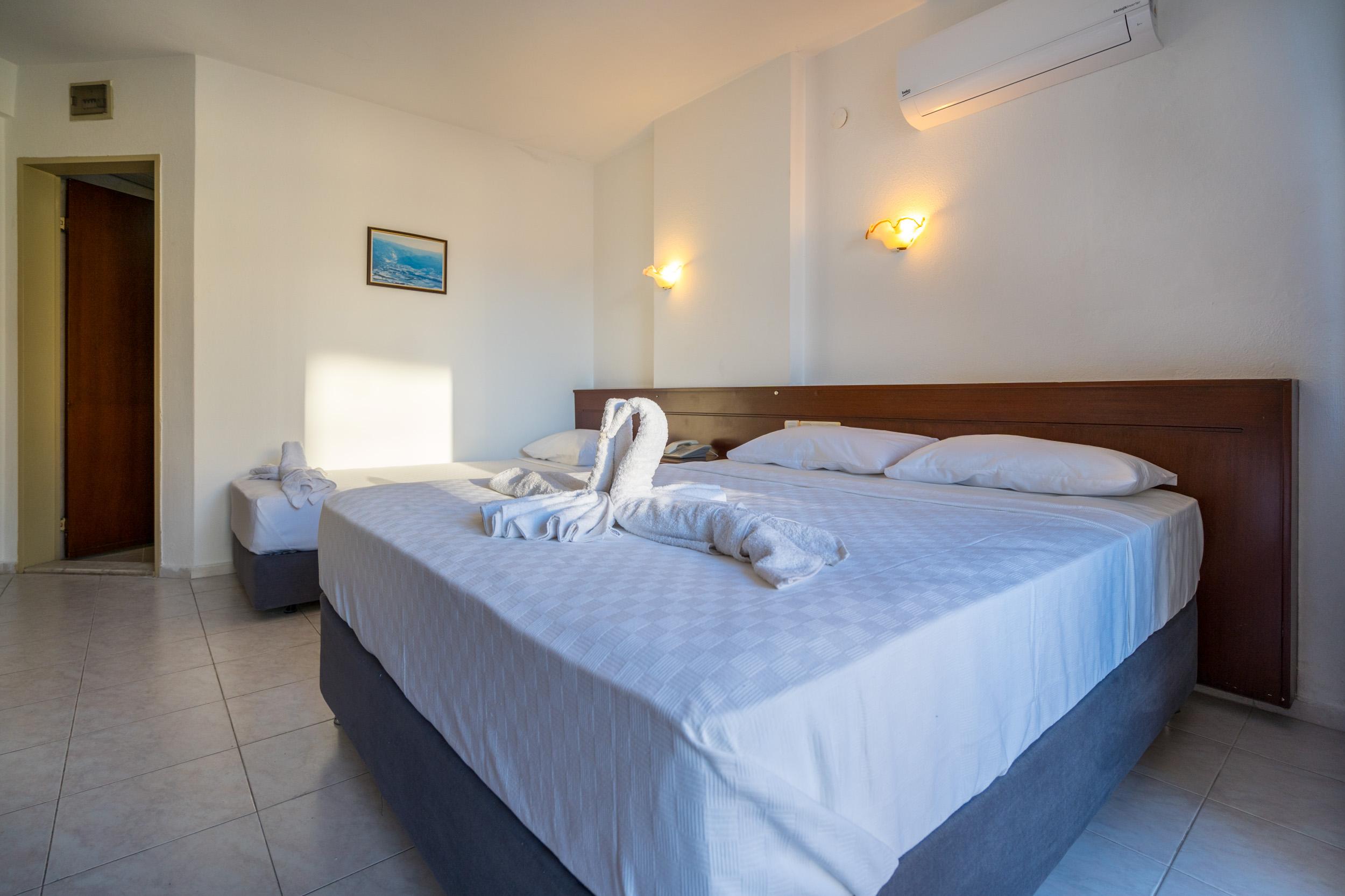 Yuvam Hotel Мармарис Екстериор снимка